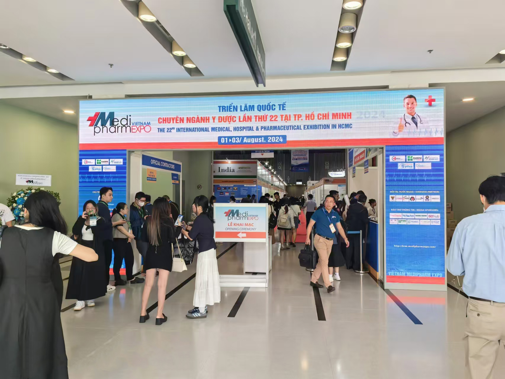  雨晨機(jī)械精彩亮相第22屆越南國際醫(yī)藥制藥展覽會